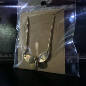 Elegant Gold Necklace